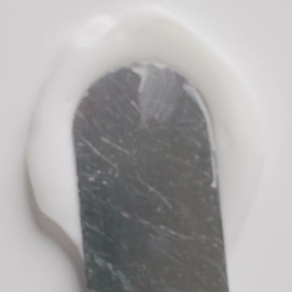 Refillable Clear Confidence Moisturizer